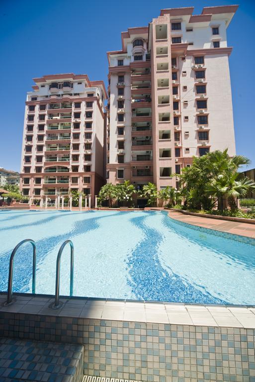 Nana Marina Court Apartment Kota Kinabalu Exterior photo
