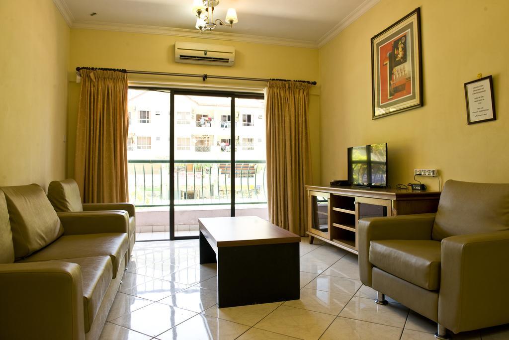 Nana Marina Court Apartment Kota Kinabalu Exterior photo