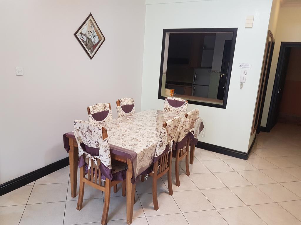 Nana Marina Court Apartment Kota Kinabalu Exterior photo